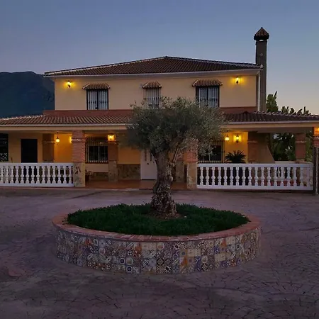 Casa Oliva Couette-café Alhaurín el Grande
